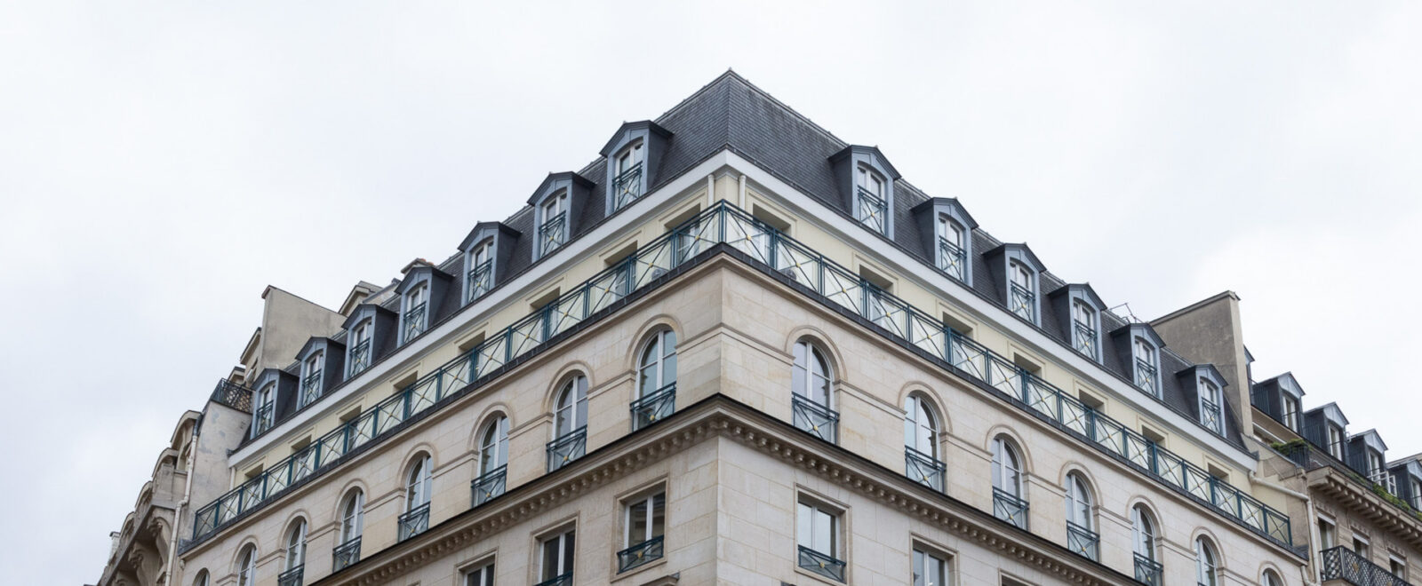 Street-level view of the building housing ICG’s Paris office.